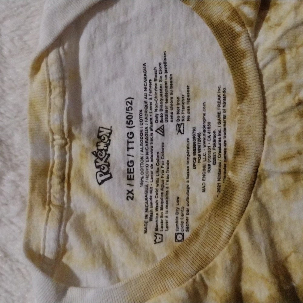 Pokemon Pikachu T-Shirt Tie Dye Yellow Gold Size 2X - Picture 2 of 3